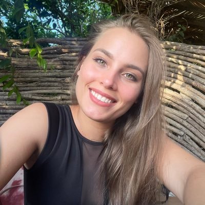 aliciaflows's profile picture. human (she/her) : disney princess : software engineer : ux designer : yogi : traveler : doer : thinker