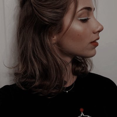 belikeboadicea's profile picture. ⠀⠀⠀⠀ ⠀but think how entertaining for sightseers.