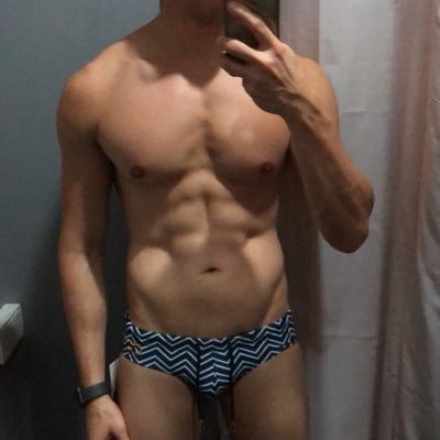 diveingodeep's profile picture. Bi dude. Diver. Runner. Adventure seeker. Young adult trying to make sense of this complex world and my desires.