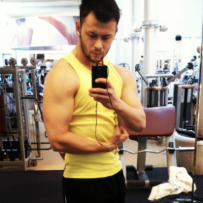 Fitness Trainer and Software Developer that's trying to enter the world of #Metaverse