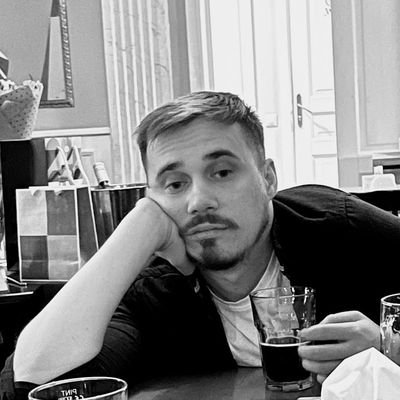 viktorkektor's profile picture. frontend, photos, cats and code, video games, tea