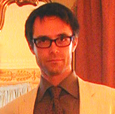 DaveyHolmz's profile picture. Writer/producer/director.  Get Shorty, Shameless, Pushing Daisies, In Treatment, Damages