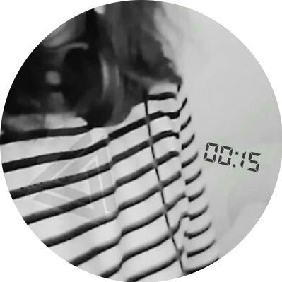 viole_tb's profile picture. 音楽とラジオ、バスティルの呟き。ふらふら、遠くにあるものを考える事が好き