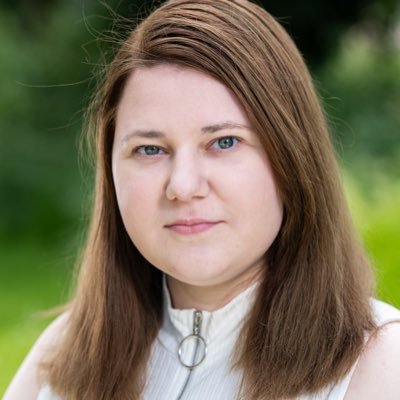 Spent 3 years getting a BA in pretending. Looking for acting jobs around the UK