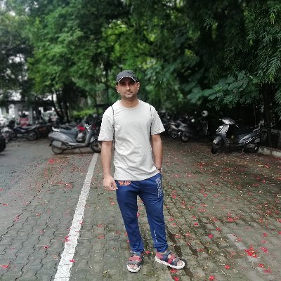 Mr_RShrivastava's profile picture. Enthusiastic, Passionate, athelete 😎