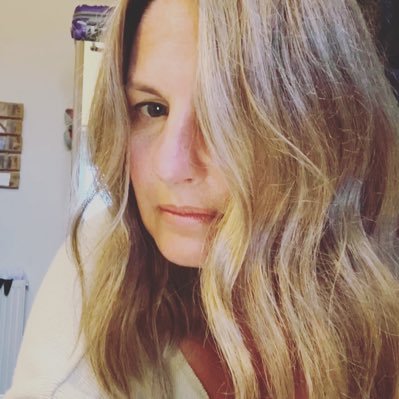 MandyBorman3's profile picture. Quirky and proud. It takes courage to bury the demons, and still truly care for others?