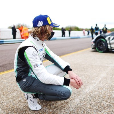 Racing Driver 🏁 // British GT Championship in an Aston Martin Vantage GT4 // part of the Aston Martin Racing Driver Academy 💪