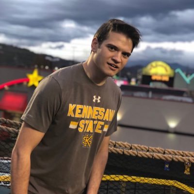 AlecJoh74317805's profile picture. I still think reading is fun