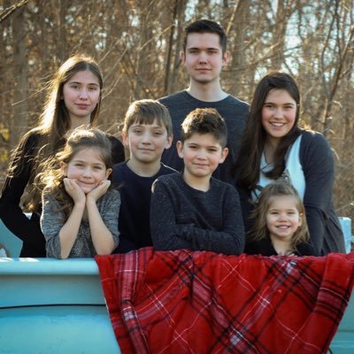Catholic conservative stay-at-homeschool mom of seven children.