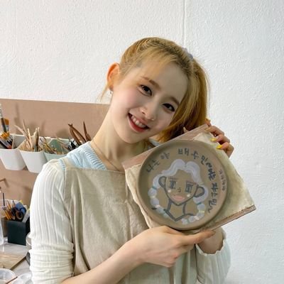 sieunfeed's profile picture. for #시은 ❁︎