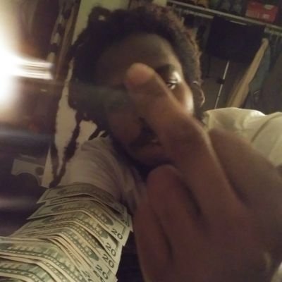 @PRETTY_BOY_TROY