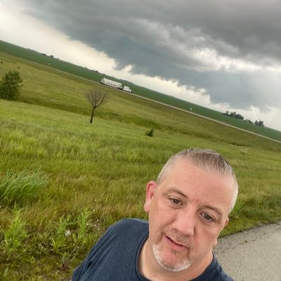 Firefighter/EMT and Certified storm spotter. Amateur storm chaser and avid weather enthusiast.