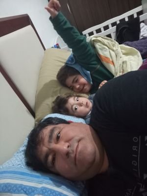La familia ,los amigos ,el fútbol ,viajar .