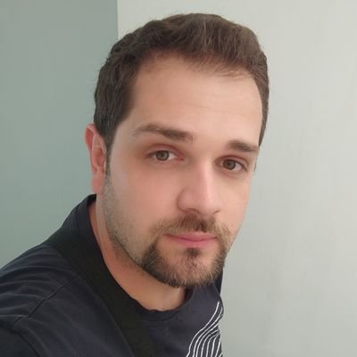 Када гори човек, цео свет се греје. Кад' изгори човек, тад' пепео све је.