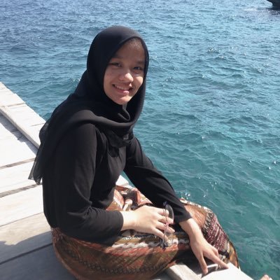 bukan tempat umum ini.