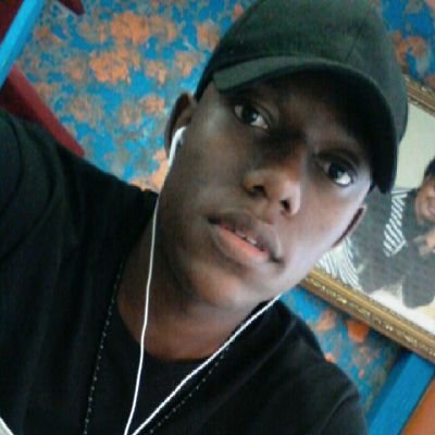 Ariel46011636's profile picture. Je suis naturel