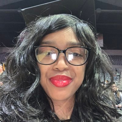 ashantiemanee's profile picture. 