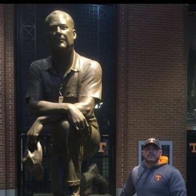 Don’t take myself serious, Vol in Memphis got rid of my old account I’m back..proud member of Vawl Twitter..Memphis Firefighter 🚒 #Voltwitter