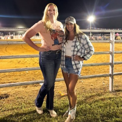 TaylorGregory32's profile picture. Let Go, Let God ✝️