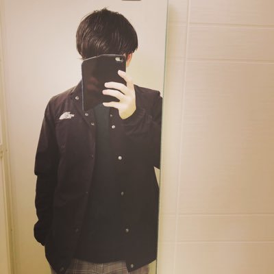 服とメガネと珈琲。