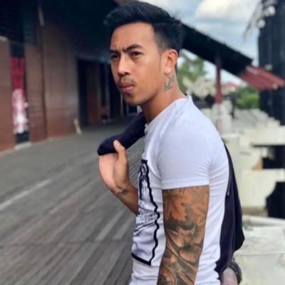 Escorts In Dubai, massage body tO body Gay Boy Rent Man WA (+6281241141926) Topbottom#gayfrombali#sexygay#