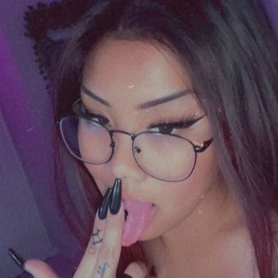 ☾ 25 🌺 • Erotic Artist • https://t.co/kmJpqOU7A4 • SFW: @jaigauxTTV ☾