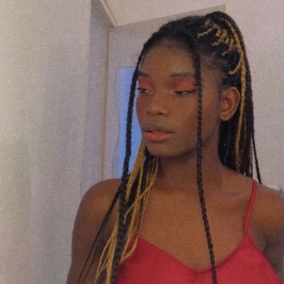 Missixi2's profile picture. You see me often but know me little.....🇨🇲