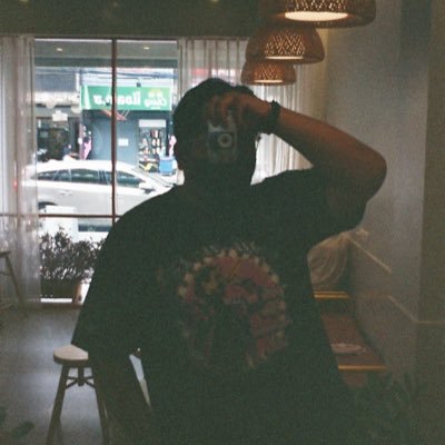 porpatompong's profile picture. 