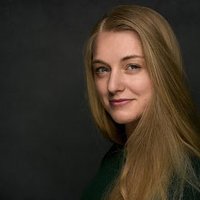 Ana (@anadomina_) 's Twitter Profile