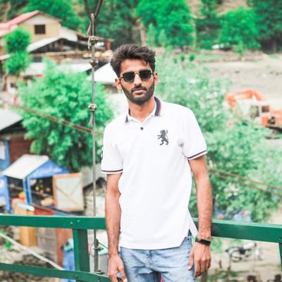 A proud Muslim and Pakistani • Student • Environmentalist • Ravian • Sportsman • Badminton player •Basketball player•Photographer •