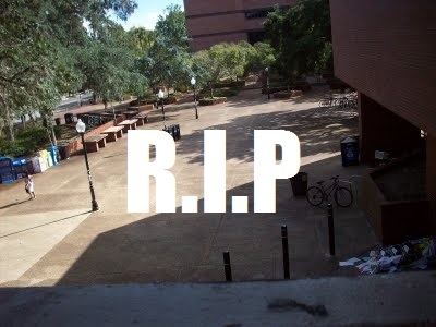 Satirizing our UF Black Community, one post at a time. http://t.co/0VP4B8WpwX
