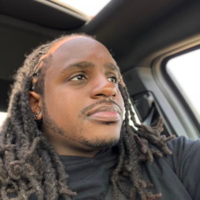 Jeremy_Thomas21's profile picture. snapchat: dread_head04