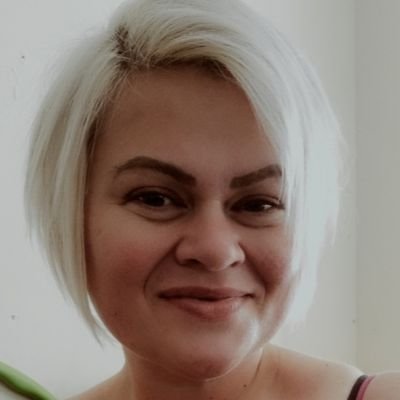 Stand up Comedian. 🤡Actress 😜EQUITY MEMBER😝Mum💪 🙌law of attraction.
https://t.co/xaPxjuv1FZ
info@ecmscotland.com