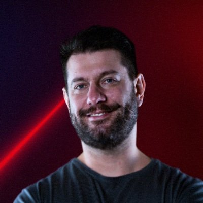 Jornalista. Gamer.
eSports Host
Especialista em Lives
