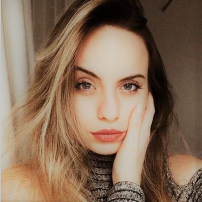 YdkCemre's profile picture. Yok