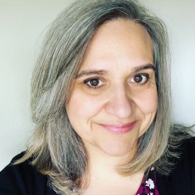 Educator. Writer. Passionate about literacy instruction that transcends standards to foster a true love of reading & writing. @mslynnwolf on Insta