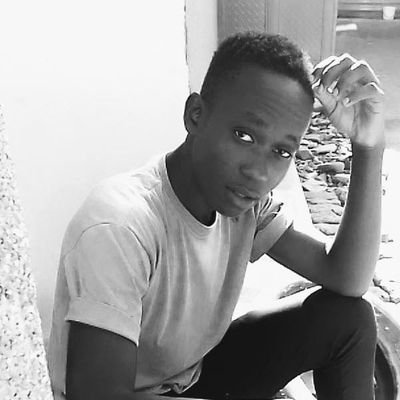 jona_mylz's profile picture. Be ur self don't try to be someone else 👌