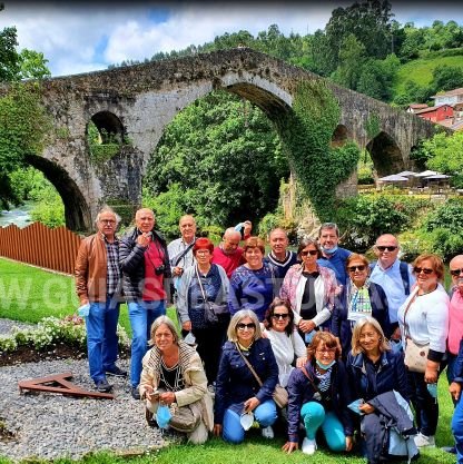 Servicio de #guías #turísticos #oficiales en el Principado de #Asturias #visitasguiadas Tfno 619452178

Guías en español , Inglés , francés ,alemán e Italiano