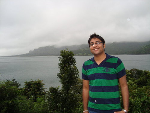43blogtips's profile picture. Working on how to generate passive income of 2000$ a month from his blog. Follow me to get tweets on the best resources on making money online through blogging.