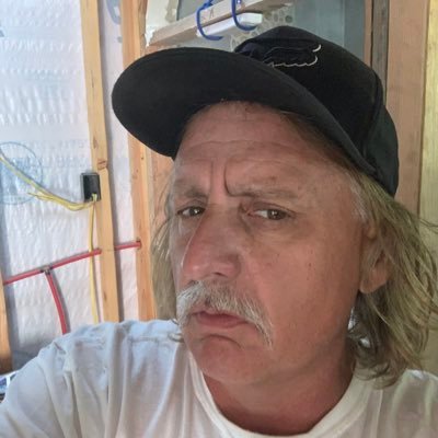 building contractor ...trump supporter.. white American !! fuck Biden !! MAGA all the way !