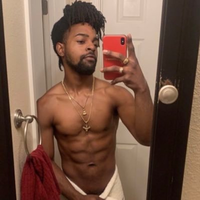 Straight Man‼️ Content Creator😎🤪💦💦 18+ ONLY …. THE FRENCH CONNECTION 🏄🏾‍♂️🌊 I like all shapes and sizes 😁🤝