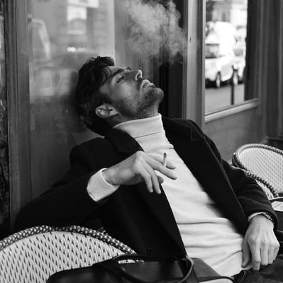 EvradRpg's profile picture. Ancien Serpentard ; Professeur des Potions ; 24 ans