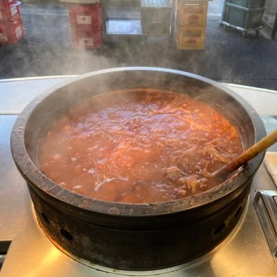 昭和22年創業 70年以上継ぎ足されてきた、ホルモン丼、牛丼。 築地にいらした際にはお気軽にお立ち寄りください。 営業日 平日、土曜am6:30〜pm1:30 （売り切れ次第終了）定休日 日曜日、祝日、不定休（築地市場に準ずる）