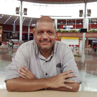 fr4nc0thy's profile picture. Piensa de la forma correcta y vive como siempre has soñado...

-Padre y Esposo Orgulloso.