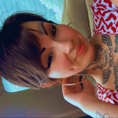 ArkansasMade_98's profile picture. hippie, country, hood, all in one 🤣🔥