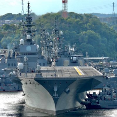 f35b13412451's profile picture. 