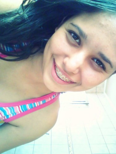 A vida me ensinou a nunca desistir, nem ganhar, nem perder, mas procurar evoluir (: