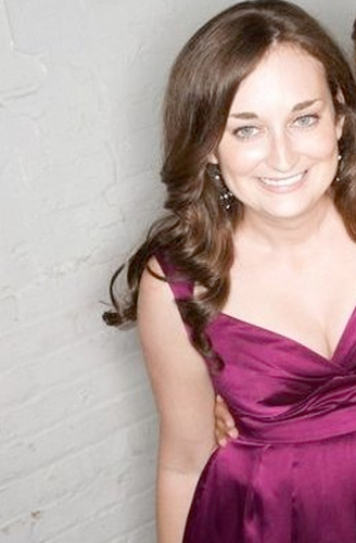 TheGr8April's profile picture. Pop-Culture Enjoyer