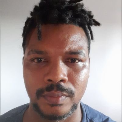 thiagothgsantos's profile picture. Atualizando...