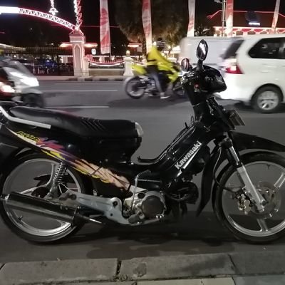 pandawa26512094's profile picture. Akun Laki2 receh pencari informasi berita dan fakta
berusaha istiqomah, mencari ridho allah serta berharap husnul khotimah #amarmakrufnahimunkar  #savepalestine